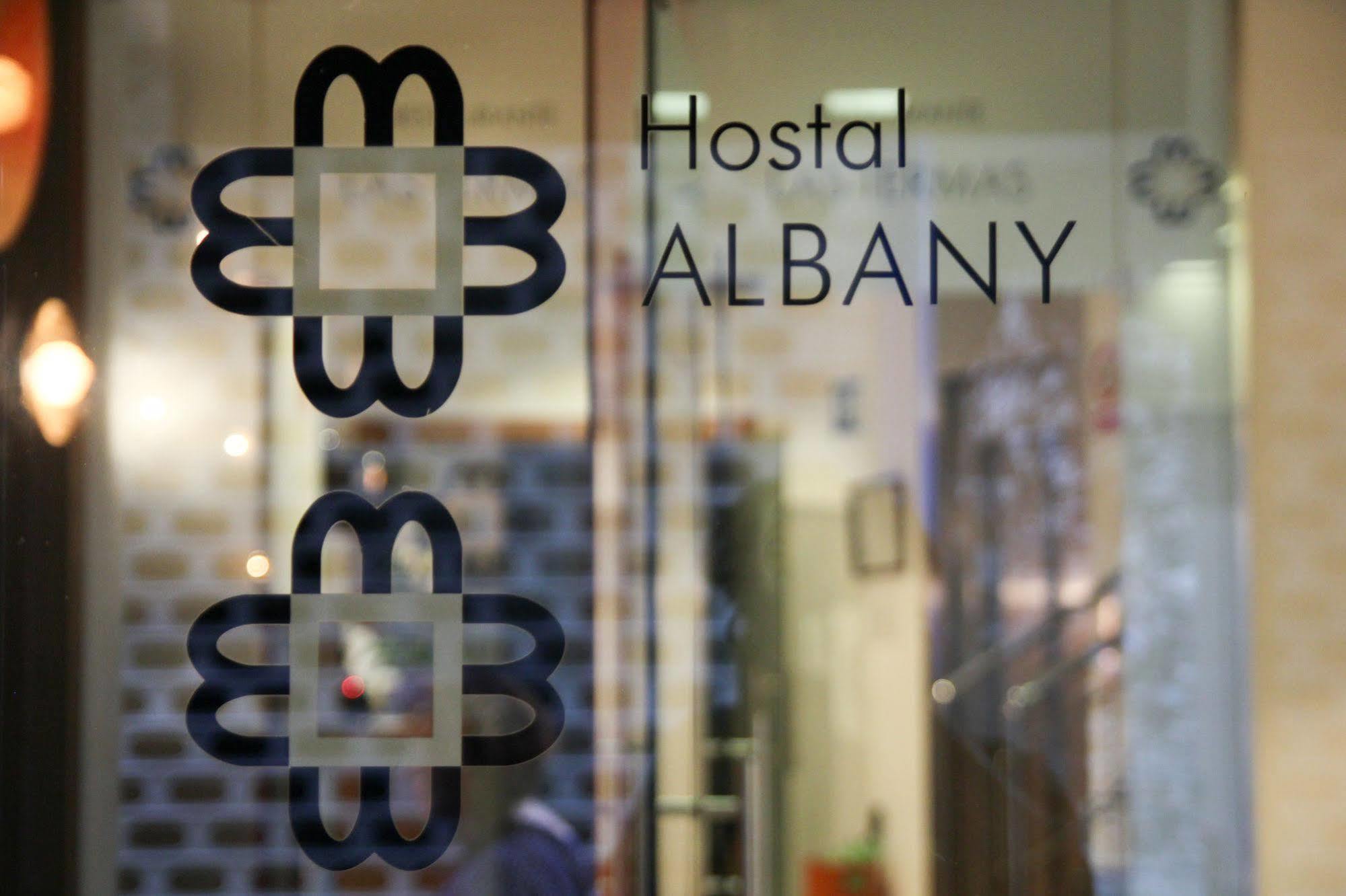 Hostal Albany เลออน ภายนอก รูปภาพ