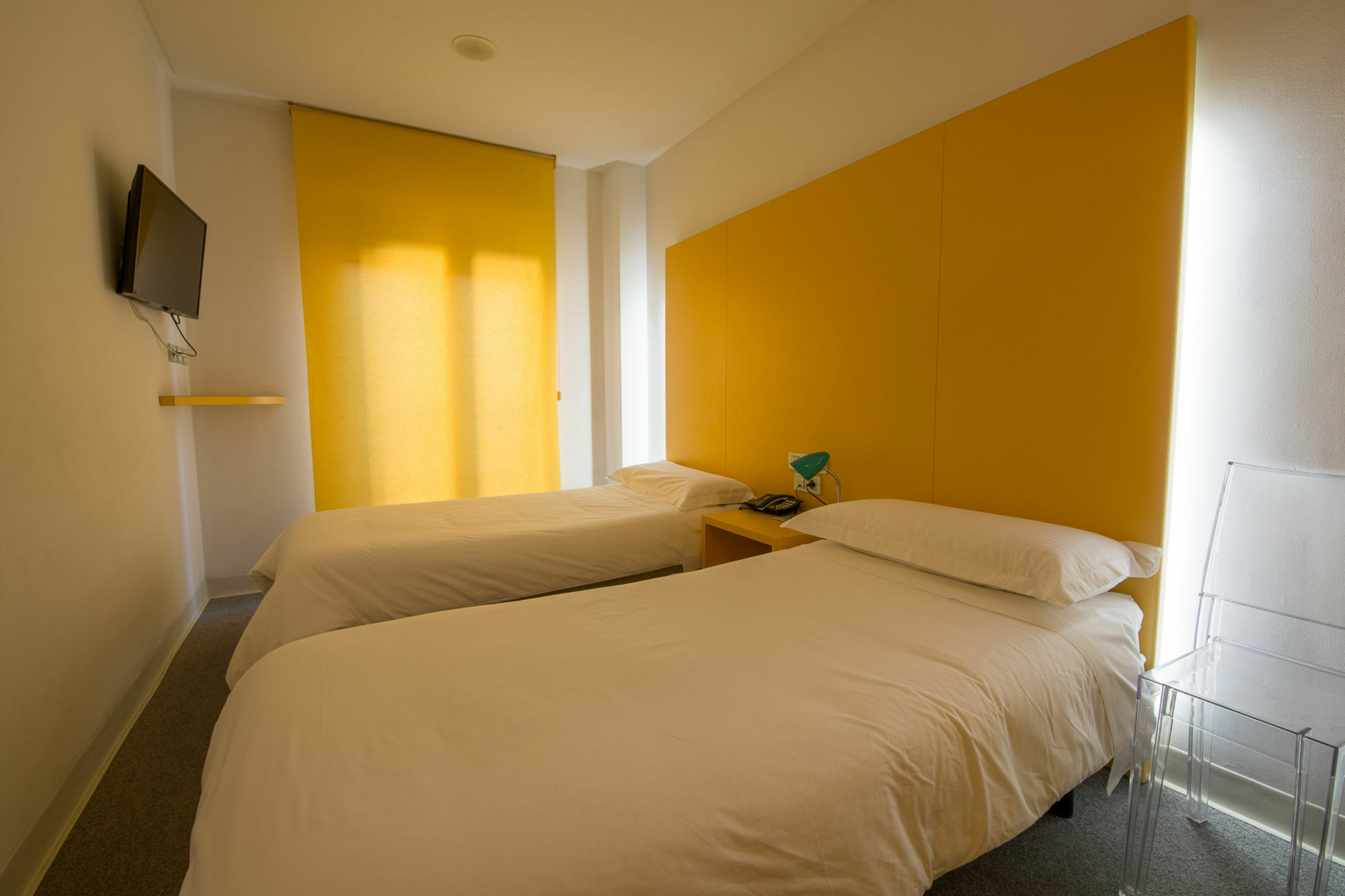 Hostal Albany เลออน ภายนอก รูปภาพ
