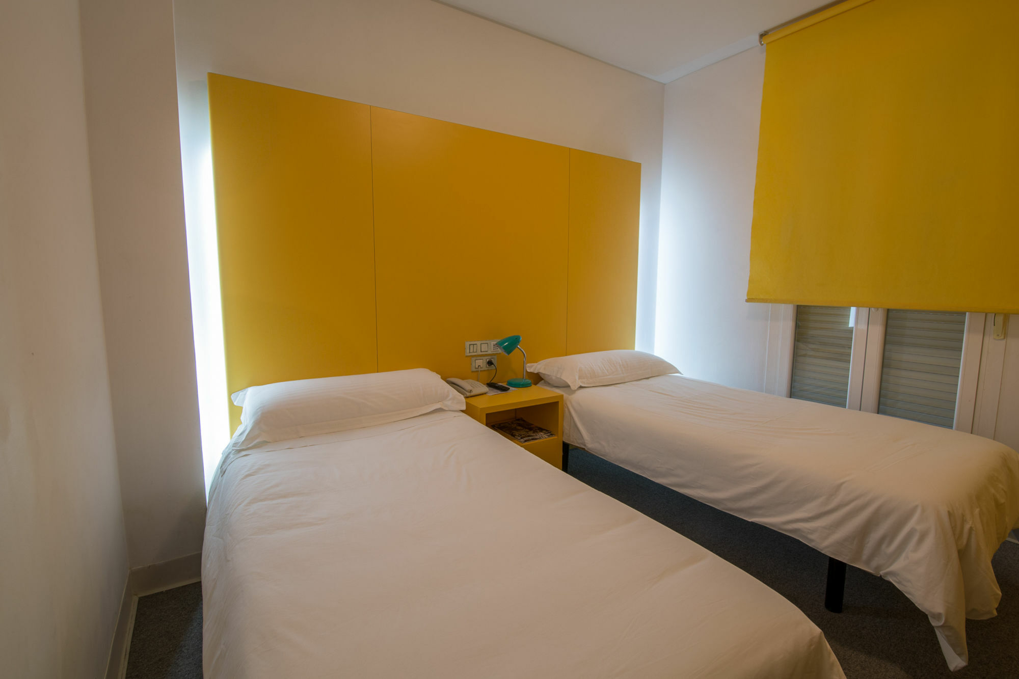 Hostal Albany เลออน ภายนอก รูปภาพ