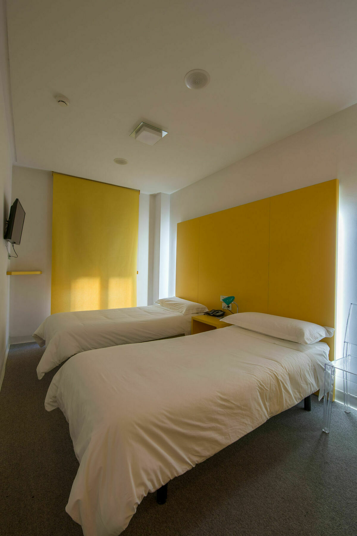 Hostal Albany เลออน ภายนอก รูปภาพ